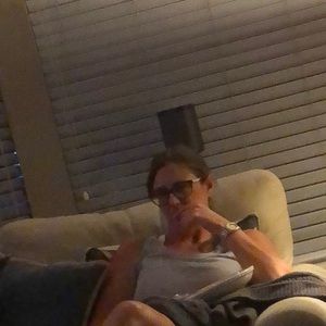 Meet your Posher, Hunter